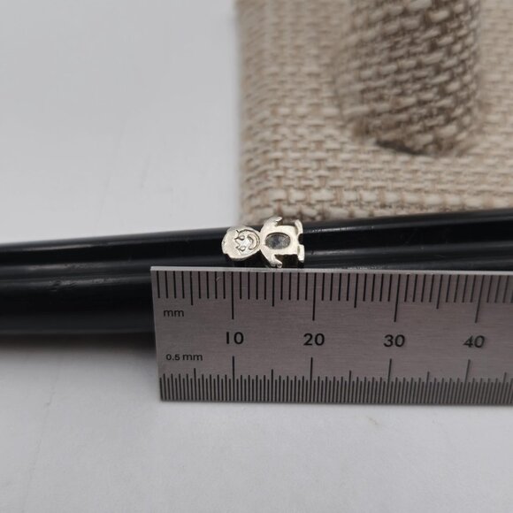 Size 3.75 Sterling Silver Odd Small Child Glass Gem Ring A3794 - Picture 6 of 7